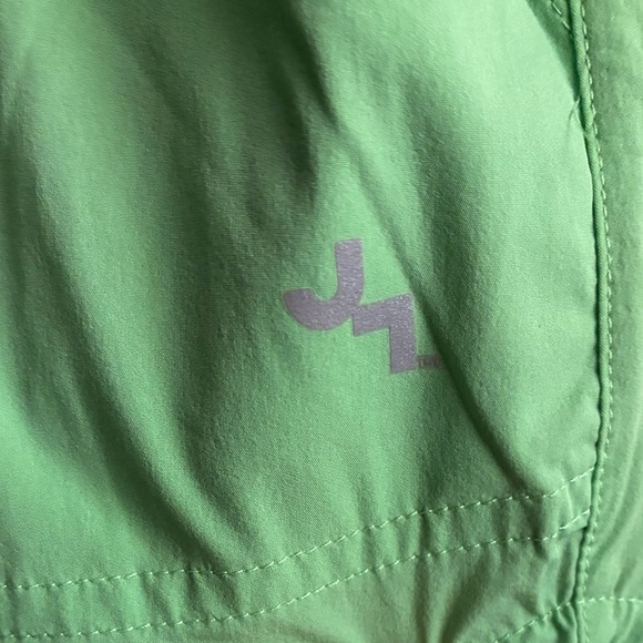 JoyLab Women's Vibrant Green Athletic Shorts M - Picture 7 of 9